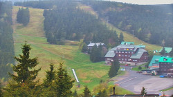 Panorama Jižní svahy, Hotel, Nástup 