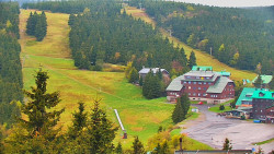 Panorama Jižní svahy, Hotel, Nástup 