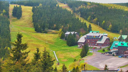 Panorama Jižní svahy, Hotel, Nástup 