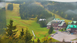 Panorama Jižní svahy, Hotel, Nástup 