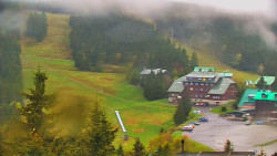 Panorama Jižní svahy, Hotel, Nástup 