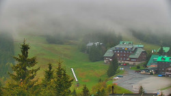 Panorama Jižní svahy, Hotel, Nástup 