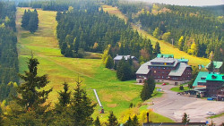 Panorama Jižní svahy, Hotel, Nástup 
