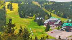 Panorama Jižní svahy, Hotel, Nástup 