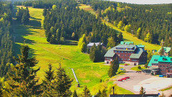 Panorama Jižní svahy, Hotel, Nástup 