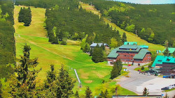 Panorama Jižní svahy, Hotel, Nástup 