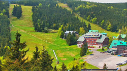 Panorama Jižní svahy, Hotel, Nástup 