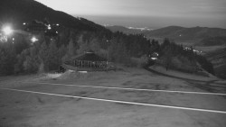 Panorama Jižní svahy, Hotel, Nástup 