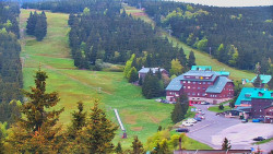 Panorama Jižní svahy, Hotel, Nástup