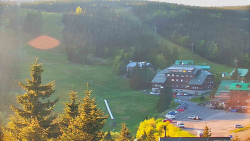 Panorama Jižní svahy, Hotel, Nástup