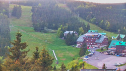 Panorama Jižní svahy, Hotel, Nástup