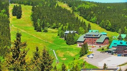 Panorama Jižní svahy, Hotel, Nástup
