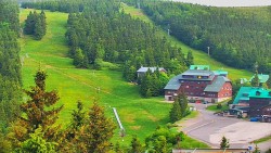Panorama Jižní svahy, Hotel, Nástup 