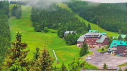 Panorama Jižní svahy, Hotel, Nástup 