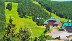 Panorama Jižní svahy, Hotel, Nástup "Žlutá"