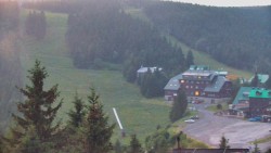 Panorama Jižní svahy, Hotel, Nástup "Žlutá"