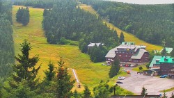Panorama Jižní svahy, Hotel, Nástup "Žlutá"