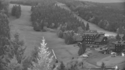 Panorama Jižní svahy, Hotel, Nástup "Žlutá"