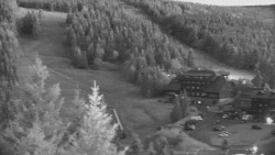 Panorama Jižní svahy, Hotel, Nástup "Žlutá"