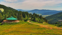 Restaurace "deštník" - dojezd žlutá sjezdovka