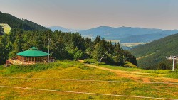 Restaurace "deštník" - dojezd žlutá sjezdovka