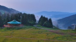 Restaurace "deštník" - dojezd žlutá sjezdovka
