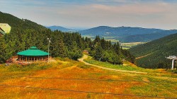 Restaurace "deštník" - dojezd žlutá sjezdovka