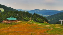 Restaurant "Deštník" – access via the yellow ski slope