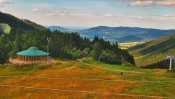 Restaurant "Deštník" – access via the yellow ski slope