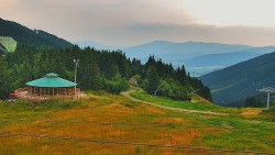 Restaurant „Deštník“ – Zugang über die gelbe Skipiste
