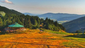 Przełęcz Czerwonohorska - Restauracja „Deštník” – dojście żółtą trasą narciarską - 8.8.2026 v 08:30 Przełęcz Czerwonohorska - Restauracja „Deštník” – dojście żółtą trasą narciarską - 8.8.2026 v 08:30