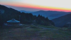 Restaurace "deštník" - dojezd žlutá sjezdovka