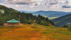 Restaurace "deštník" - dojezd žlutá sjezdovka