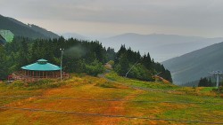 Restaurace "deštník" - dojezd žlutá sjezdovka