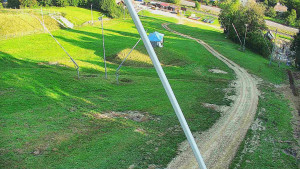 Skiareál Karolinka  - Spodní část sjezdovky skiareálu Karolinka - 15.8.2025 v 07:46