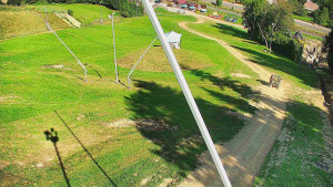 Skiareál Karolinka  - Spodní část sjezdovky skiareálu Karolinka - 15.8.2025 v 09:46