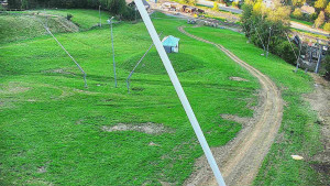Skiareál Karolinka  - Spodní část sjezdovky skiareálu Karolinka - 29.9.2025 v 17:46