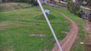 Skiareál Karolinka  - Spodní část sjezdovky skiareálu Karolinka - 29.9.2025 v 18:46
