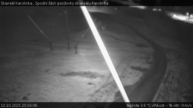 Skiareál Karolinka - Spodní část sjezdovky skiareálu Karolinka - 13.10.2025 v 20:16 Skiareál Karolinka - Spodní část sjezdovky skiareálu Karolinka - 13.10.2025 v 20:16