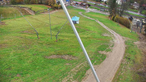 Skiareál Karolinka  - Spodní část sjezdovky skiareálu Karolinka - 28.10.2025 v 15:46 Skiareál Karolinka  - Spodní část sjezdovky skiareálu Karolinka - 28.10.2025 v 15:46