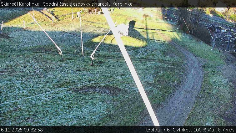 Skiareál Karolinka  - Spodní část sjezdovky skiareálu Karolinka - 6.11.2025 v 09:32