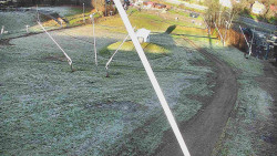 Spodní část sjezdovky skiareálu Karolinka