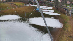 Spodní část sjezdovky skiareálu Karolinka