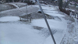 Spodní část sjezdovky skiareálu Karolinka