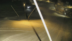 Spodní část sjezdovky skiareálu Karolinka