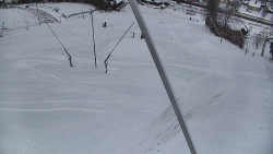 Spodní část sjezdovky skiareálu Karolinka