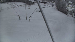 Spodní část sjezdovky skiareálu Karolinka