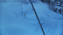 Spodní část sjezdovky skiareálu Karolinka