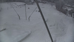 Spodní část sjezdovky skiareálu Karolinka