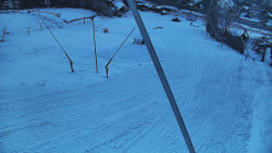 Spodní část sjezdovky skiareálu Karolinka